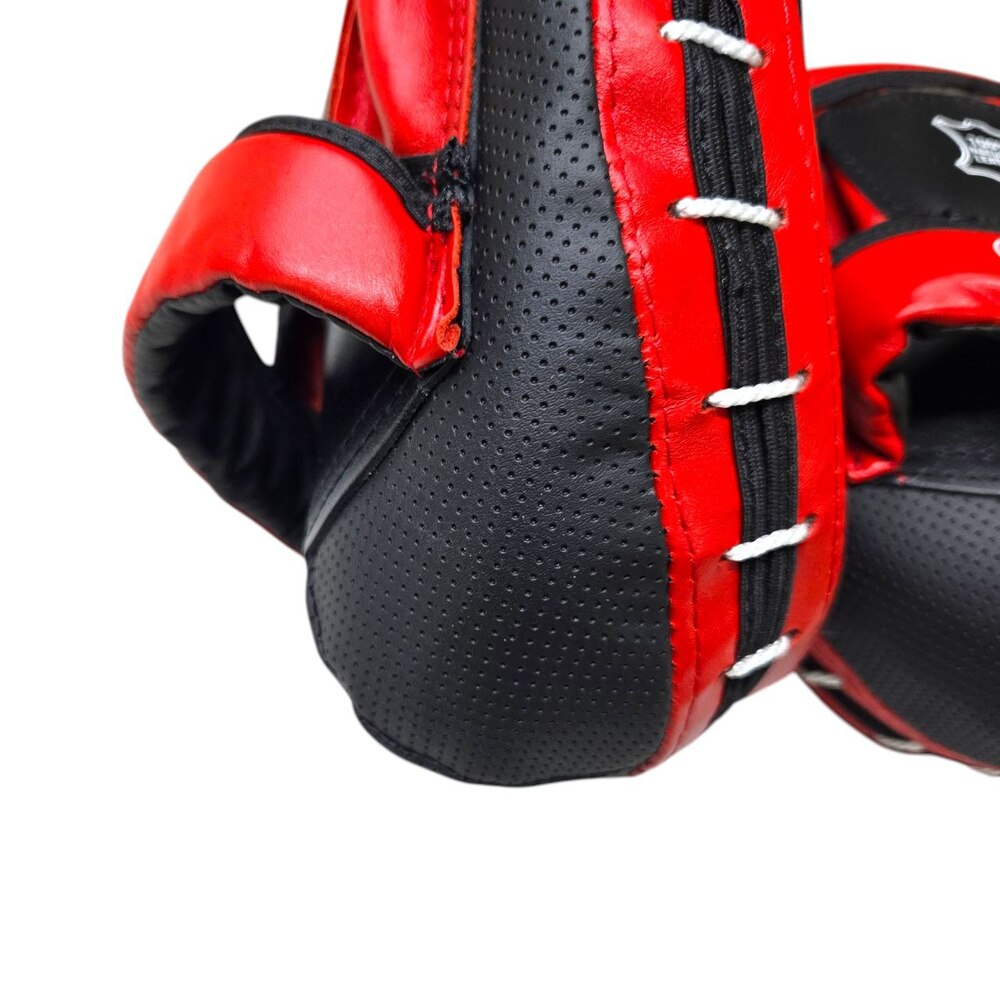 Лапи боксерські BOXER гнуті шкіра Еліт червоні