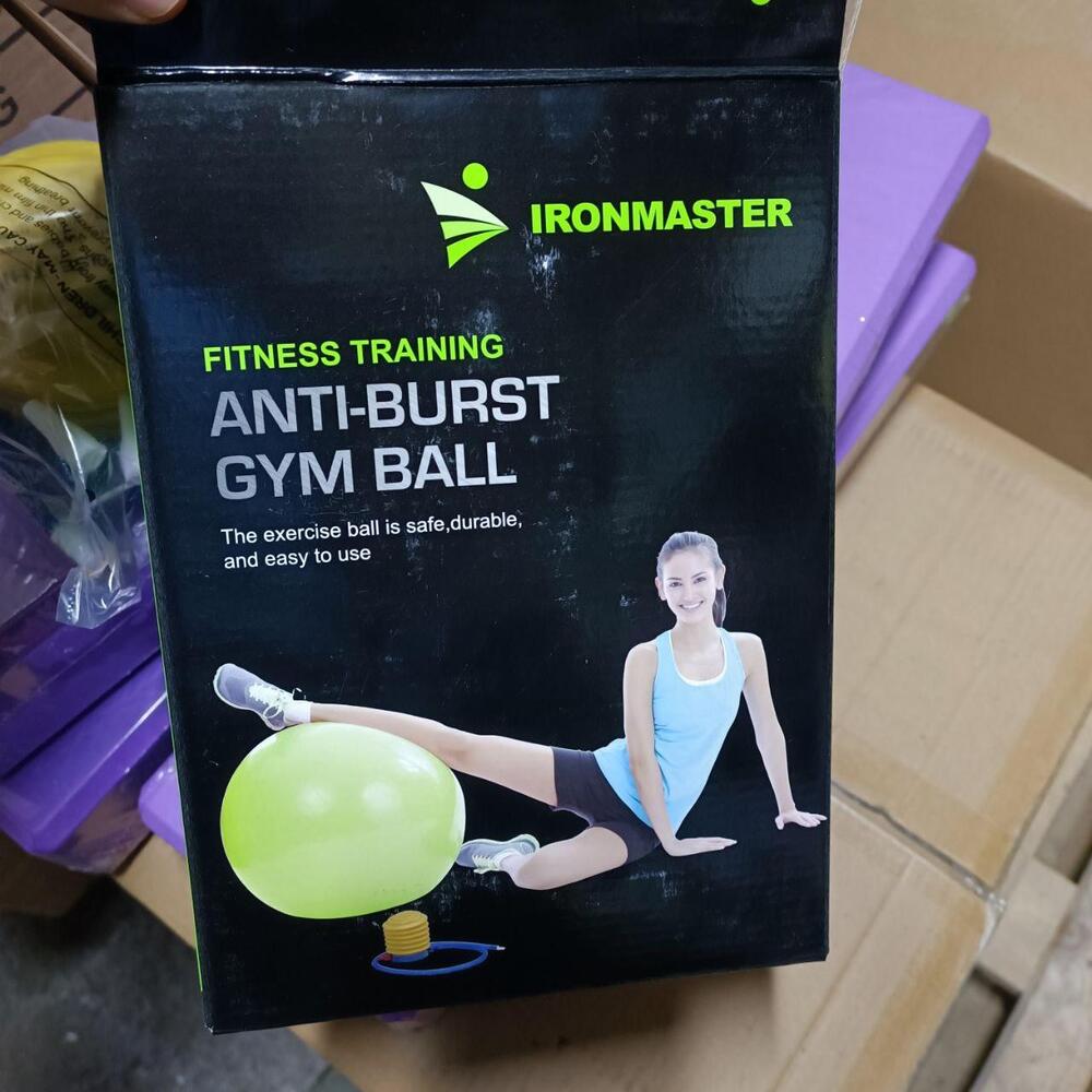 М'яч для фітнесу IronMaster 55 см з насосом зелений