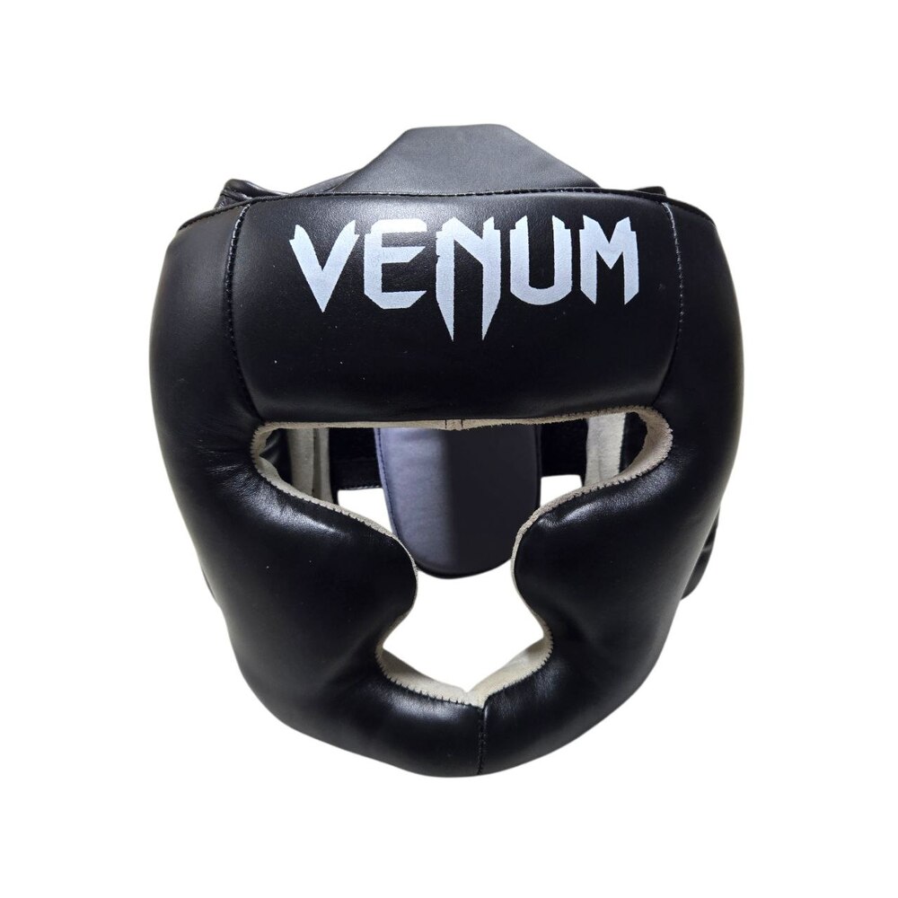 Шлем-маска тренировочная каратэ VENUM M кожа черный